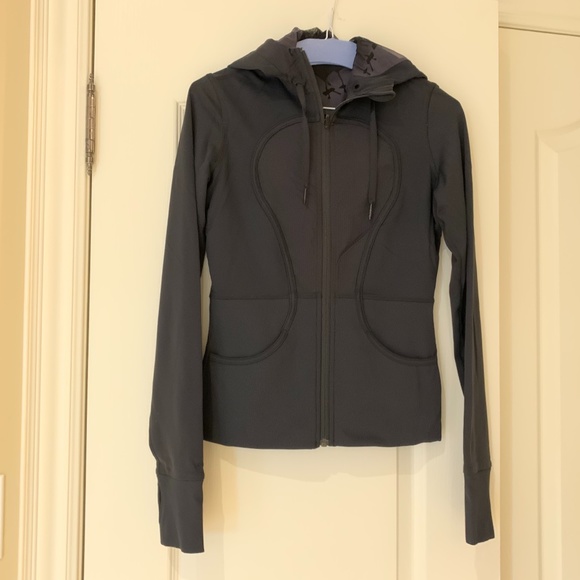 Lululemon Dance Studio Reversible Jacket, Size 4, Black (RARE) - Picture 16 of 16